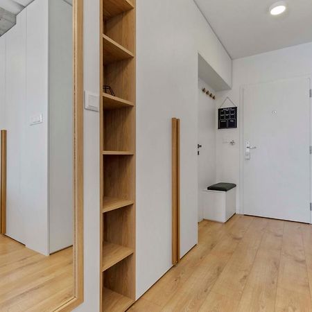 Lam Concrete - Ac - Balcony Apartment Bratislava Exterior photo